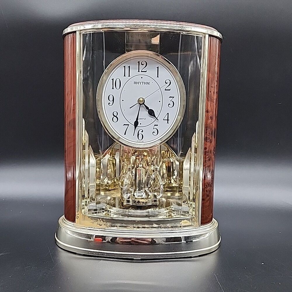 Rhythm Crystal Quartz Clock 4SG724 *READ*